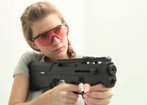 Wife with Magpul PDR.....divorce an option??