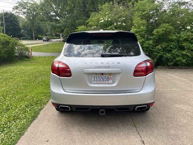 2011 Porsche Cayenne - LOW Mileage 2011 NA V8 Cayenne S, Clean Carfax, No Accident - Used - VIN 11111111111111111 - 75,550 Miles - AWD - Automatic - SUV - Silver - Delafield, WI 53029, United States