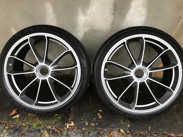 Wheels and Tires/Axles - 991 GT3 OEM wheels in Platinum Satin - Used - 2014 to 2019 Porsche GT3 - Summit, NJ 07901, United States