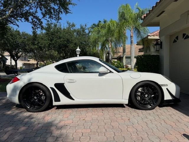 2010 Porsche Cayman - 2010 Cayman S PDK HPDE/Track Car - Used - VIN WP0AB2A84AU780688 - 112,000 Miles - 6 cyl - 2WD - Automatic - Coupe - White - Davie, FL 33331, United States