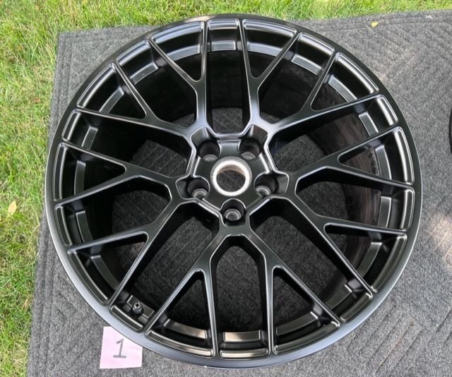 Wheels and Tires/Axles - OEM 20" Staggered RS Spyder Wheel Set from Macan GTS with TPMS in Satin Black - Used - 0  All Models - Chicago, IL 60622, United States