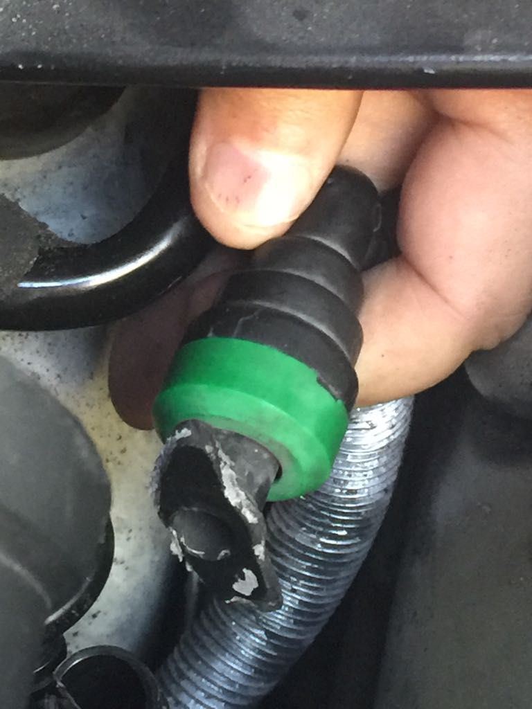 Air line that plugs into the airbox that filters out the air suspension