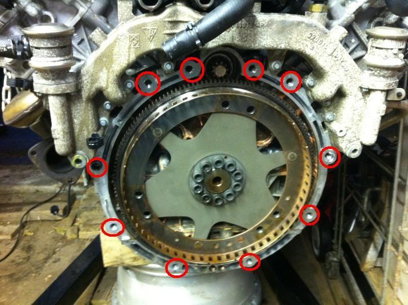 Engine removal torque converter bolts access? Rennlist Porsche