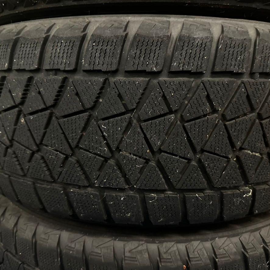Wheels and Tires/Axles - Macan Bridgestone Blizzak DM-V2 snow tires and wheels 18” - Used - 2015 to 2022 Porsche Macan - Ann Arbor, MI 48105, United States