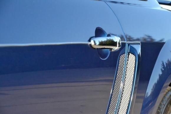 Exterior Image 
Chrome C Stripe, door handle and CS Scoop insert