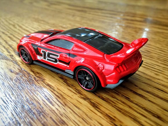 Hotwheels '15 Custom Mustang.