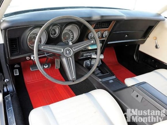 mump 1003 04  1971 mach 1 interior steering wheel