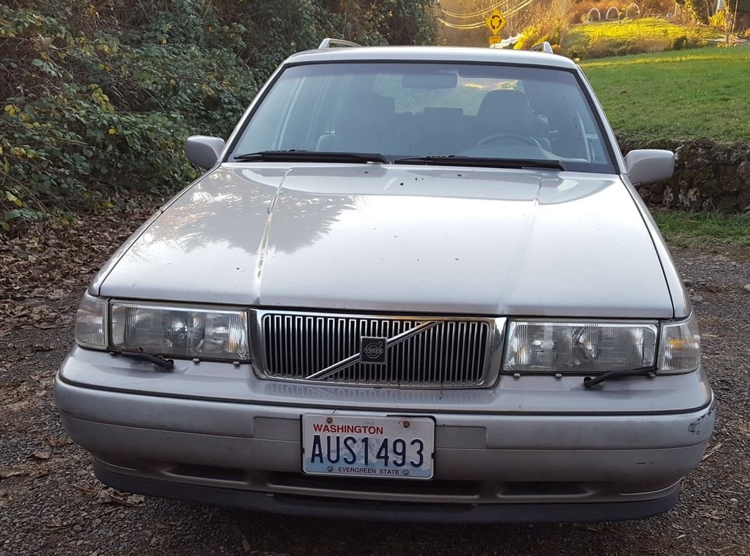 1995 Volvo 960 - 1995 Volvo 960 Wagon $2500 - Used - VIN YV1KW9611S1019238 - 255,000 Miles - 6 cyl - 2WD - Automatic - Wagon - Silver - Camas, WA 98607, United States