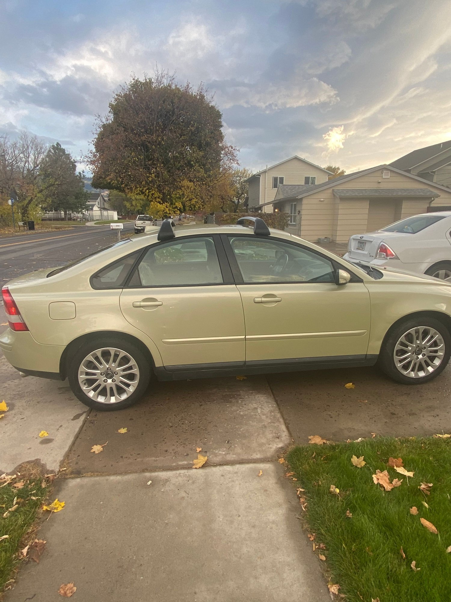 2005 Volvo S40 - 2005 s40 t5 - Used - VIN YV1MH682252081169 - 192,000 Miles - 5 cyl - AWD - Manual - Sedan - Gold - Missoula, MT 59801, United States