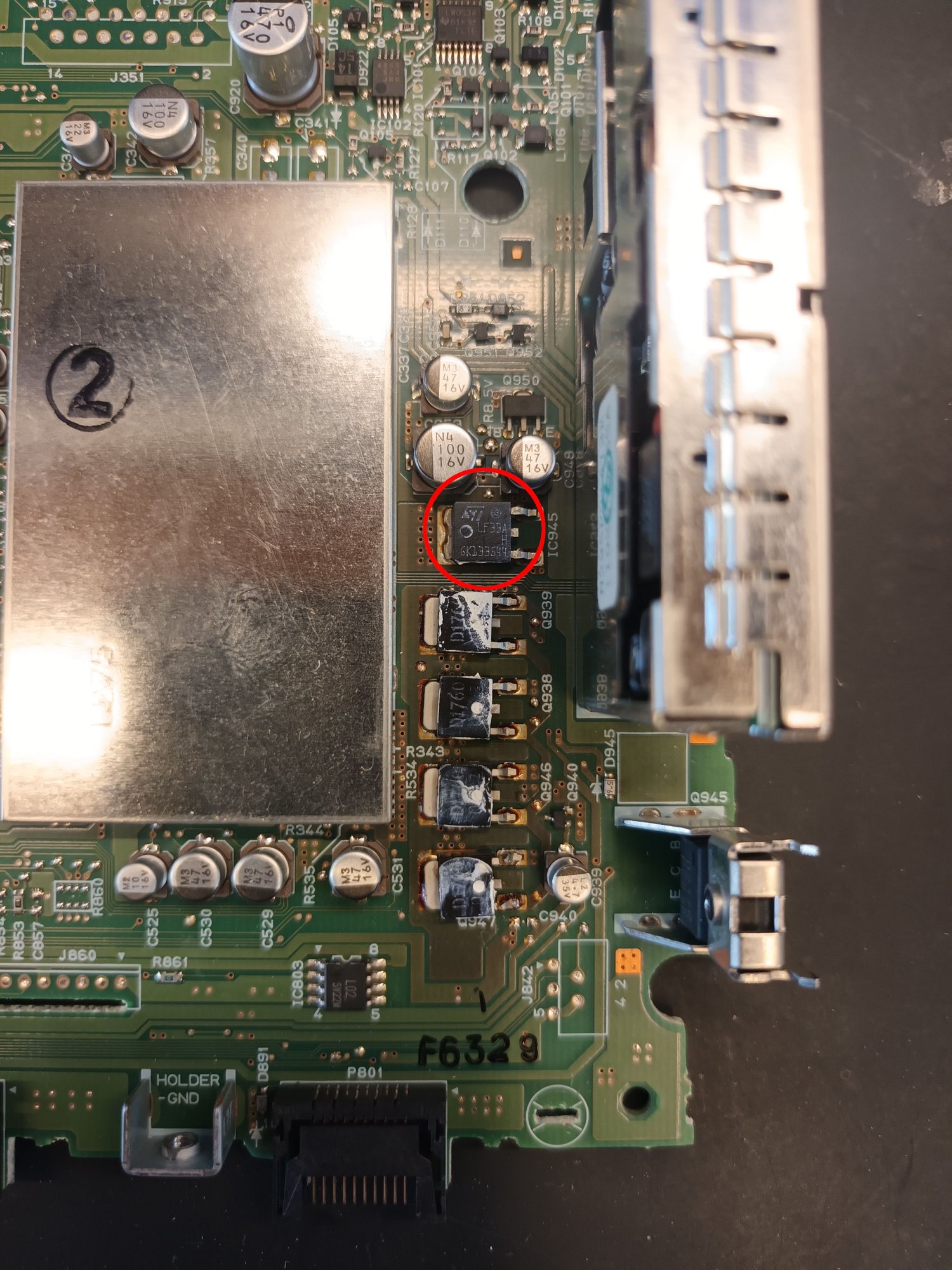 The voltage regulator IC 