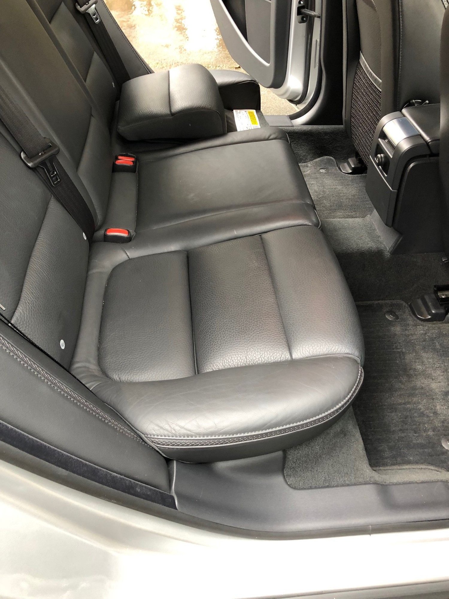 2015 Volvo XC70 - 2015 Xc70 T6 Platinum - Used - VIN yv4902nd6f1198260 - 75,000 Miles - 6 cyl - AWD - Automatic - Wagon - Silver - Decatur, GA 30033, United States