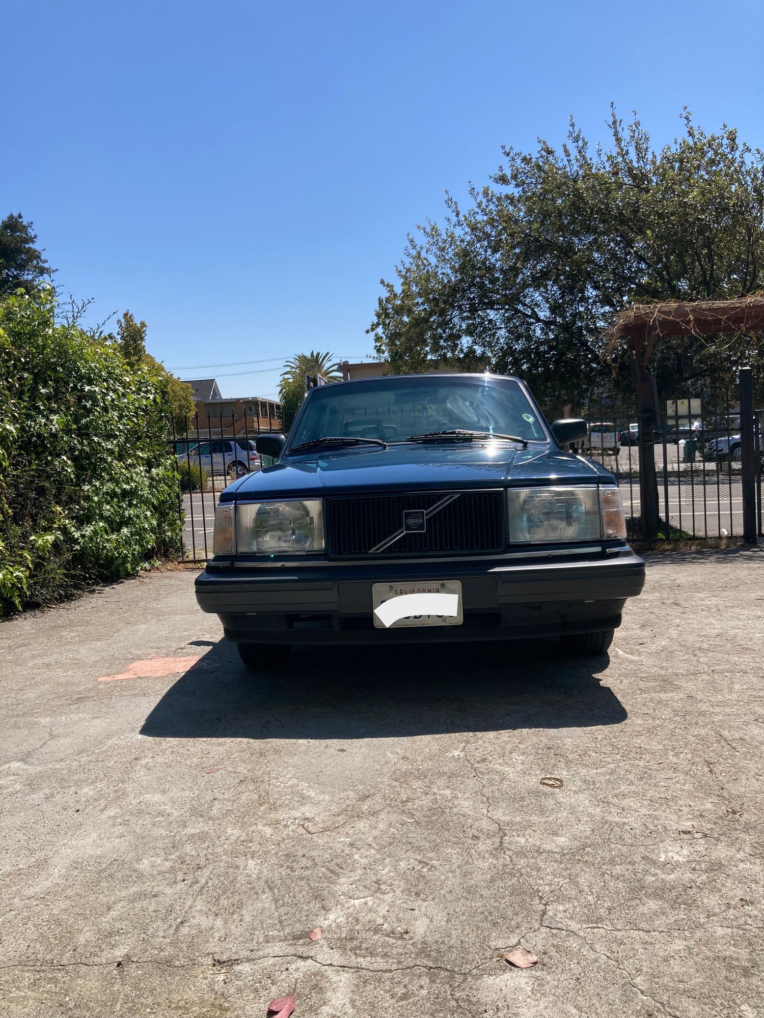 1992 Volvo 240 - 1992 Volvo 240 Sedan Atlantic Blue - Used - VIN YV1AS8813N1477592 - 158,600 Miles - 4 cyl - 2WD - Automatic - Sedan - Blue - Oakland, CA 94608, United States