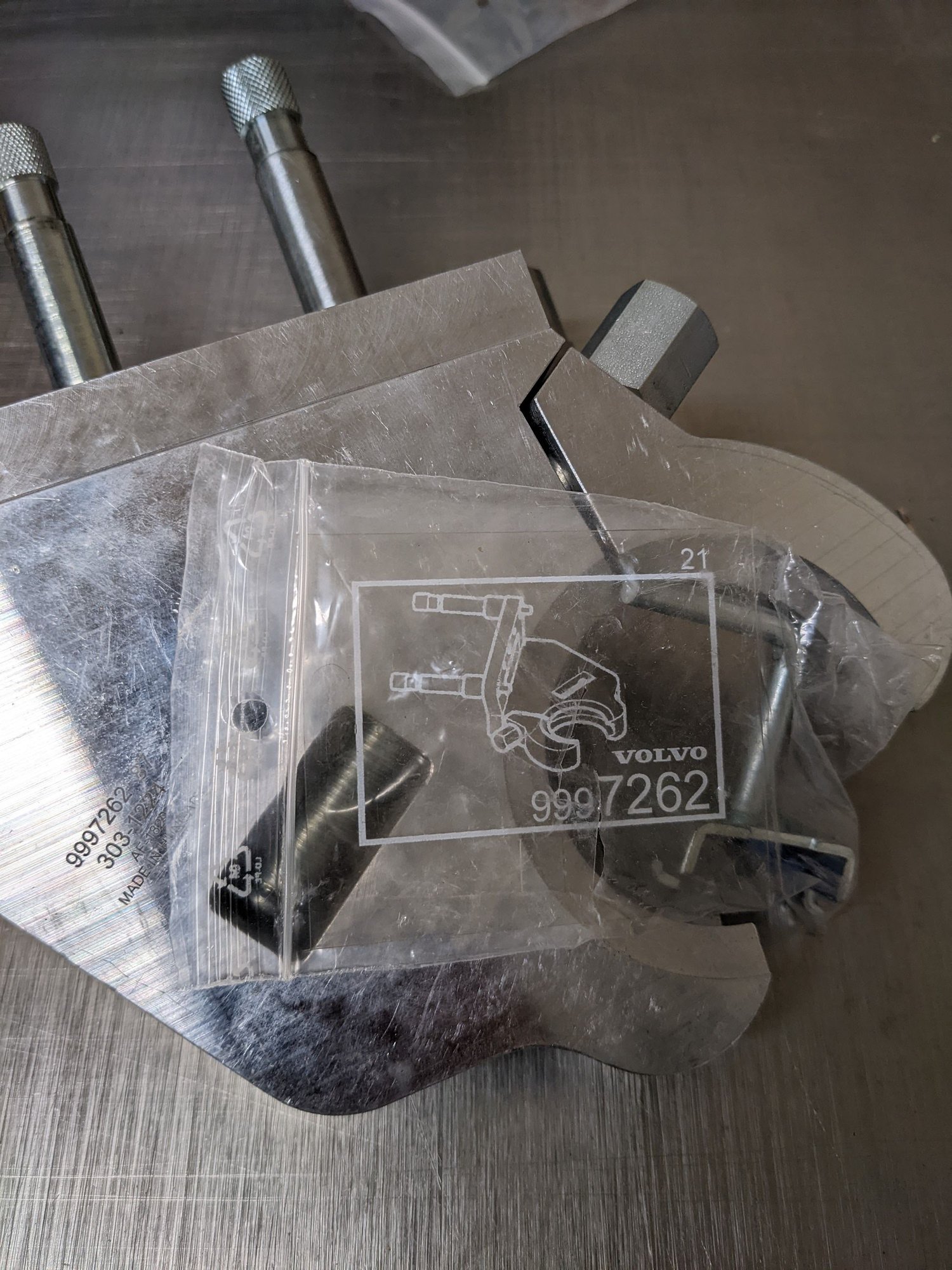Miscellaneous - Volvo Special Tools - Accessory Alignment Fixture/DICE/decoupler seal installer - Used - 2004 to 2010 Volvo All Models - Henderson, NV 89074, United States