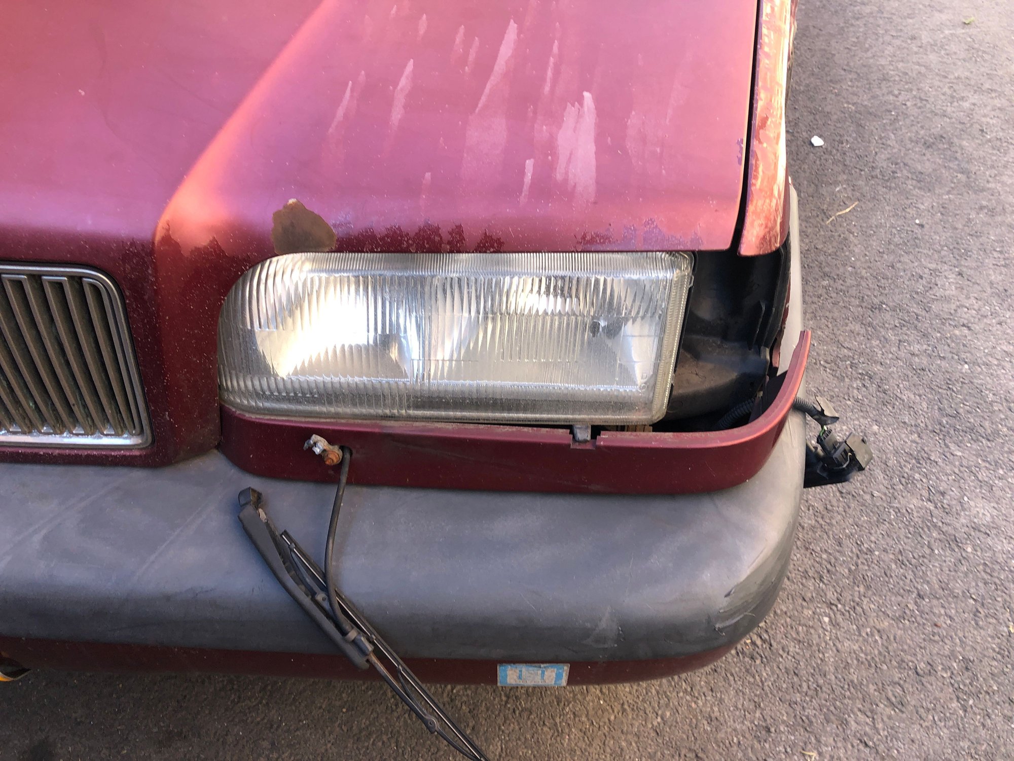 1995 Volvo 850 - 1995 Volvo 850 GLT Sedan - $500 cash - in Manhattan - Used - VIN YV1LS5512S1208135 - 5 cyl - 4WD - Automatic - Sedan - Red - New York, NY 10014, United States