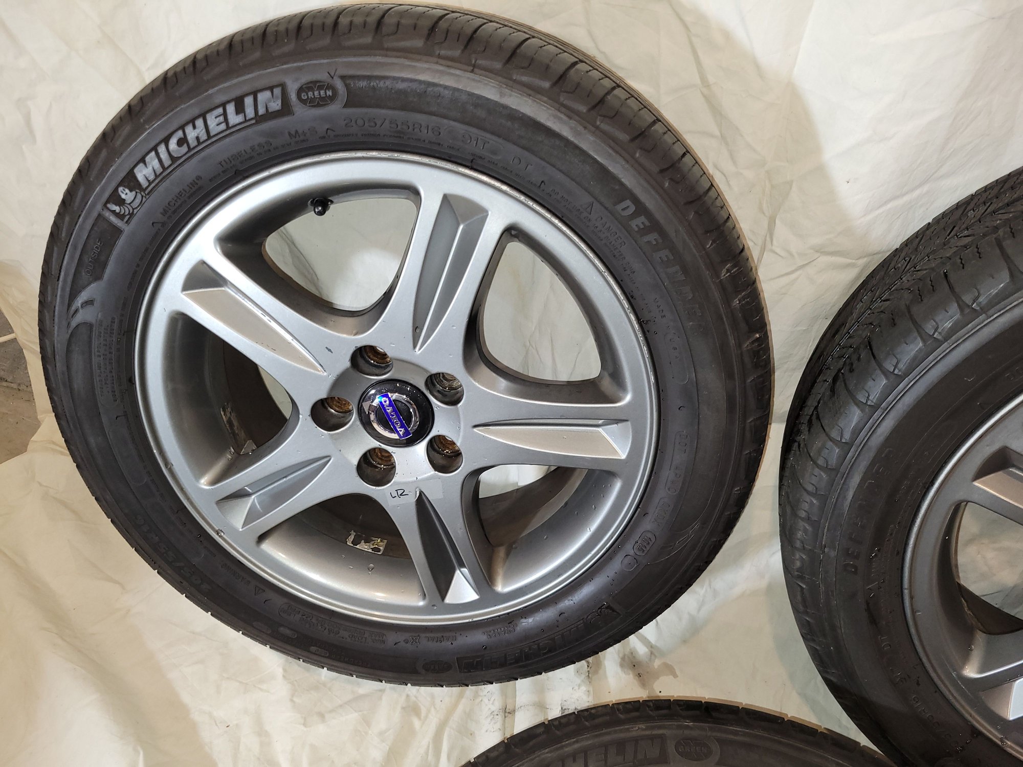 Wheels and Tires/Axles - Volvo V70R Solar 16” Alloy Wheels Big Brakes S V XC 70 205/55R16 - Used - 1998 to 2000 Volvo V70 - Beverly Hills, CA 90211, United States