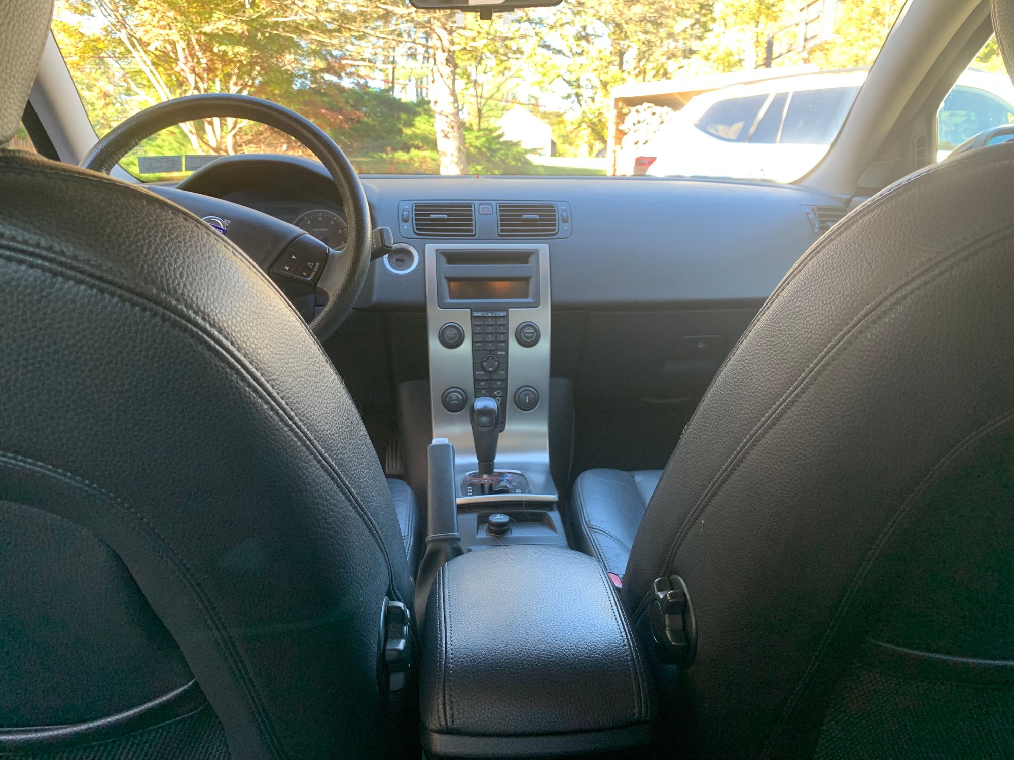 2005 Volvo S40 - Fs - 2005 s40 t5 awd - Used - VIN YV1MH682152117241 - 120,600 Miles - 5 cyl - AWD - Automatic - Sedan - Black - Buckingham, PA 18902, United States