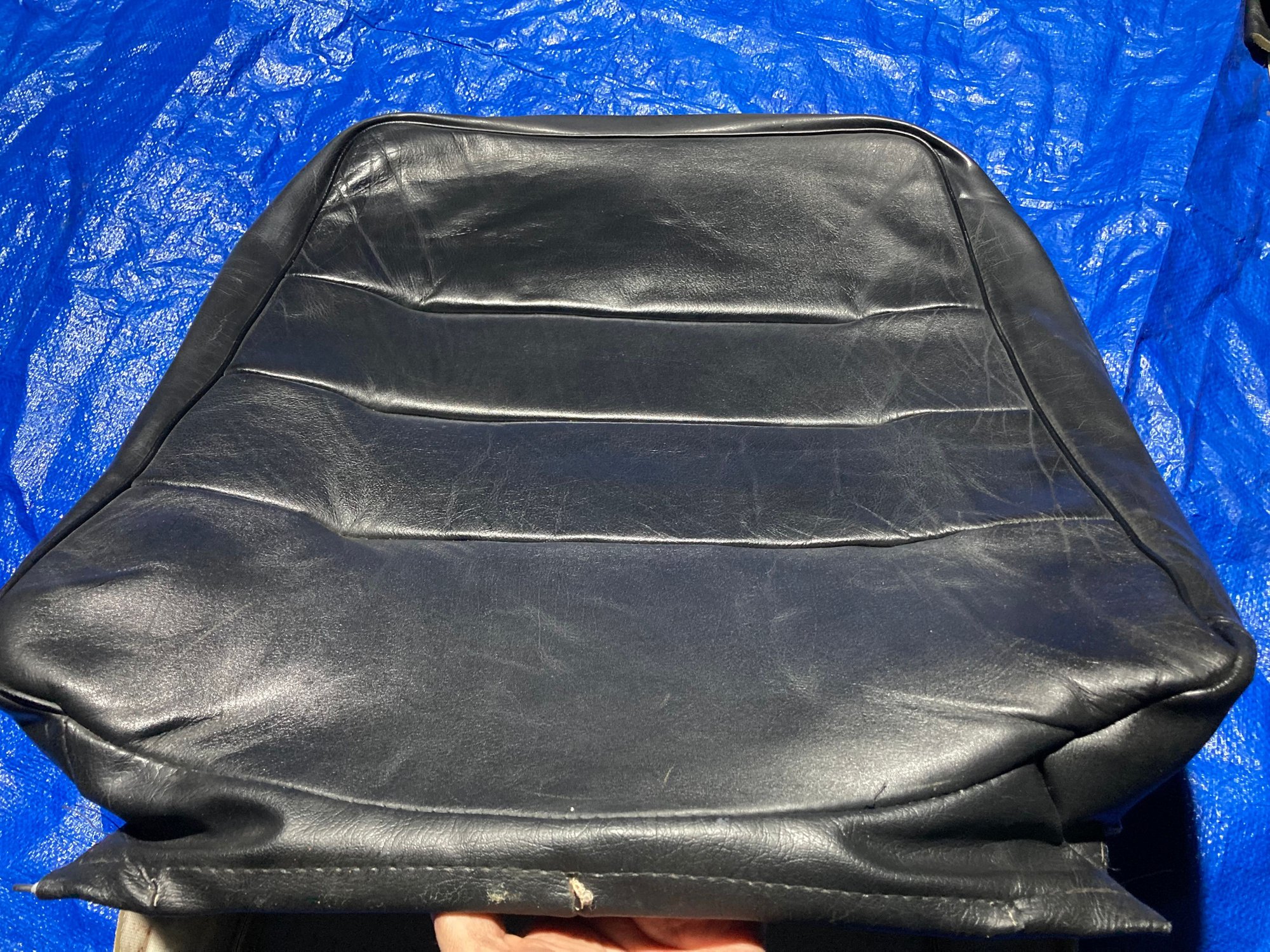 Interior/Upholstery - Volvo 740 744 745 original black both fronts leather seat covers - Used - 1982 to 1992 Volvo 740 - Sacramento, CA 95831, United States