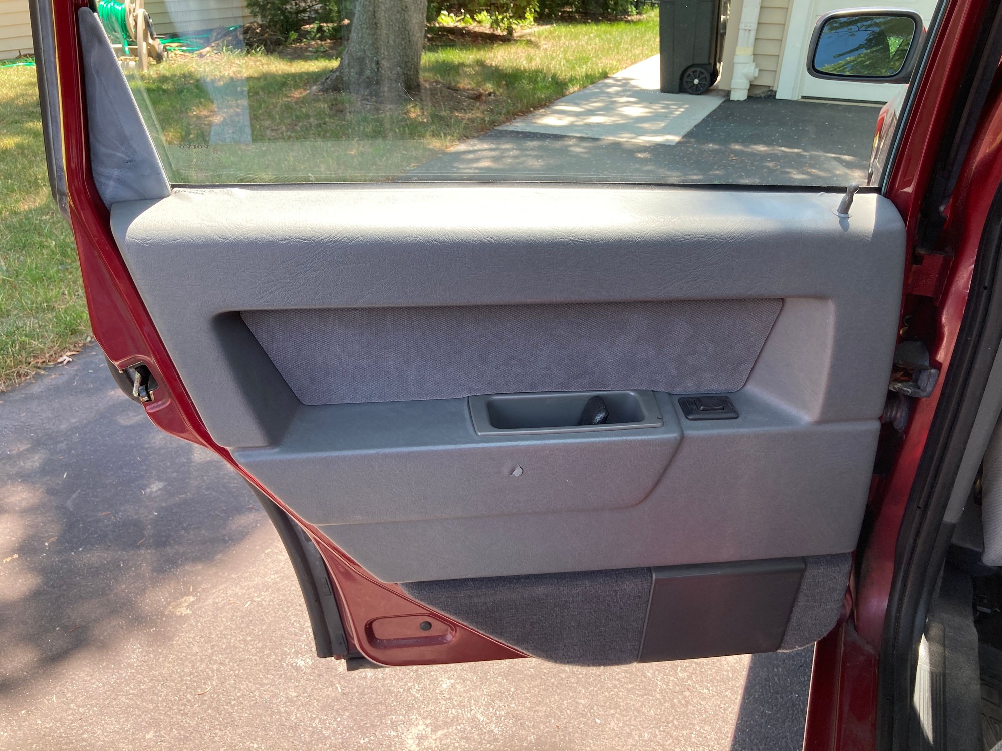 1997 Volvo 850 - 1997 850 Sedan Manual Transmission in excellent condition $4,500 OBO - Used - VIN YV1LS5549V1358614 - 235,000 Miles - 5 cyl - 2WD - Manual - Sedan - Red - Darien, IL 60561, United States