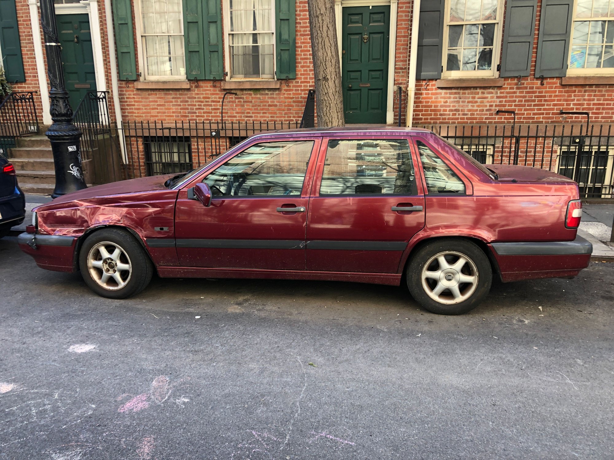 1995 Volvo 850 - for sale: Love this car!!! 1995 Volvo 850 GLT 4 door sedan $1000 OBO - Used - VIN YV1LS5512S1208135 - 4WD - Automatic - Sedan - Red - Manhattan, NY 10014, United States