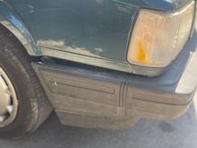 overall situation - sagging passenger side bumper. 