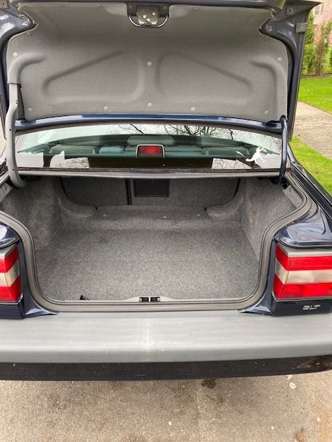 1997 Volvo 850 - If I only had a heart...This Baby needs a new engine to get back on the road. - Used - VIN YV1LS5644V1384004 - 110,000 Miles - 5 cyl - 2WD - Automatic - Sedan - Blue - River Edge, NJ 07661, United States