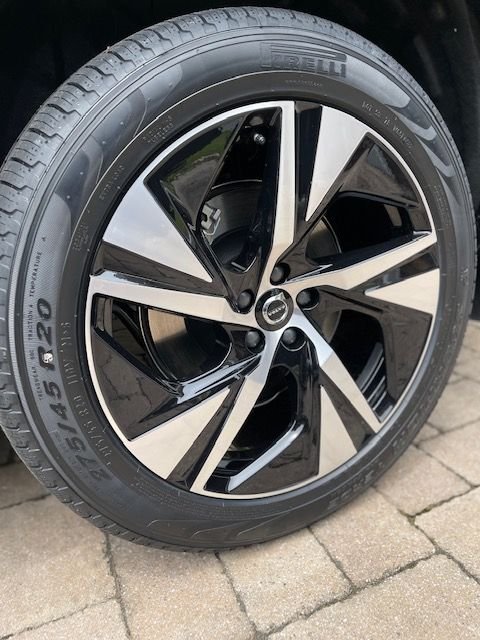 Wheels and Tires/Axles - 2016-2022 Volvo XC90 20 Inch R Design Take off Wheel and Tire Set - Used - 2016 to 2022 Volvo XC90 - Wayne, NJ 07470, United States