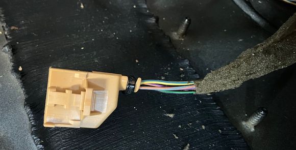 Passenger side connector