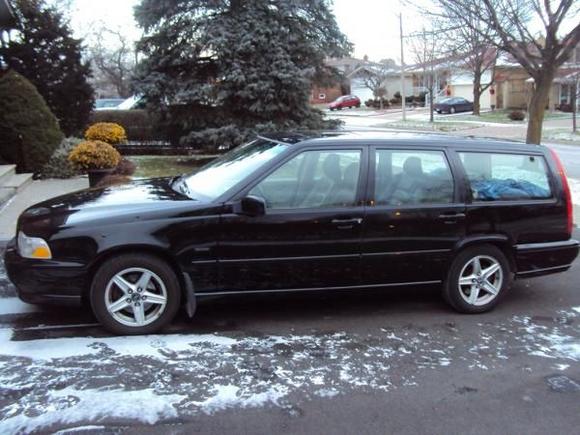 12/2010
Day after we drove it home.