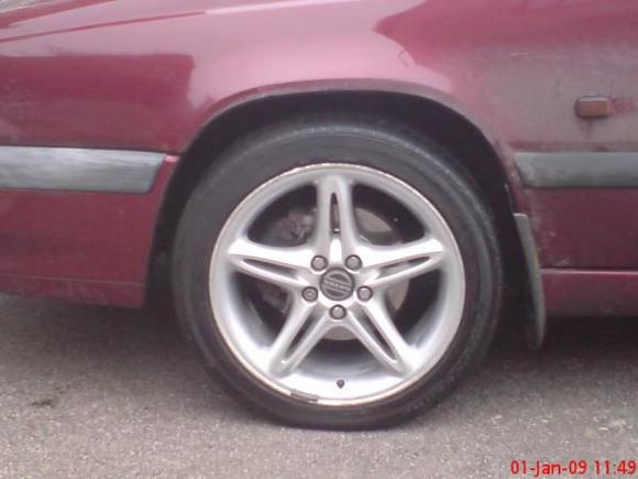my old wheels i'm selling. 225/45/17 tyres and wheels.