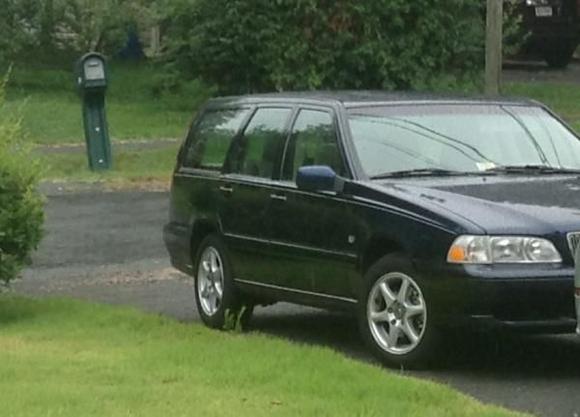bobo driveway cropped