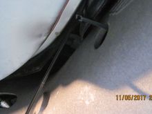 Long Cable Tie through the Torque tube. I did this incase I need to lift the frond end of the propshaft. By pulling on both ends of the cable tie it will lift the propshaft.