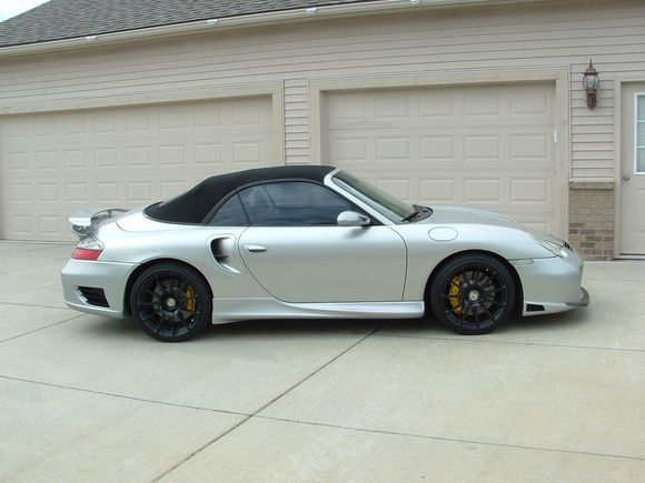Mint condition Turbo S with 72,000 in extras, 575 HP 6 speed Mint, like new