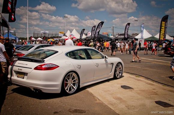 AWE panamera