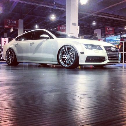 Audi S7 slammed on c882 Forged 21&quot; Matte White / Machined