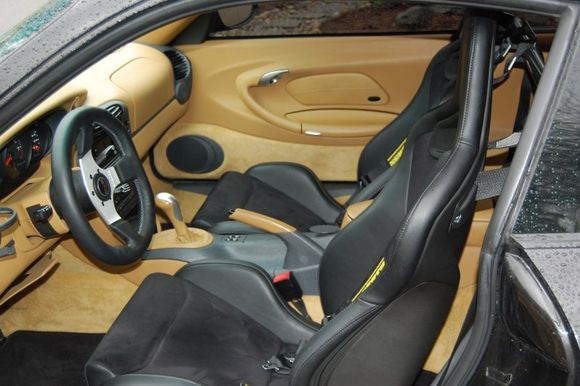 Interior shots/Recaro seats/Race wheel/6 pt harness