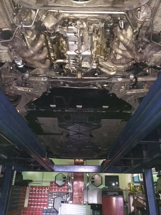 Cleaned up and ready for alignment. Will do this my own pick way today. I did a 997 rear under-tray as well. Smoother air and a bit more cooling.