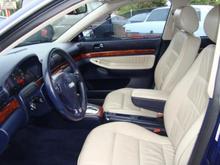 I love the interior, it looks a lot lighter in the pics, but the contracst between the light seats and the dark floors and panels makes it look hot