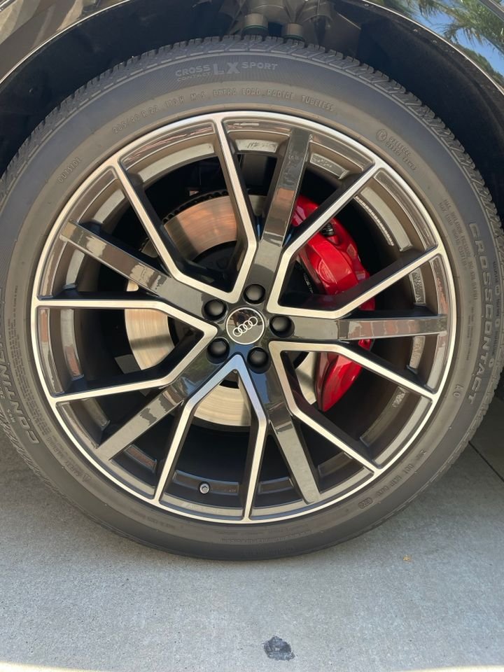 Wheels and Tires/Axles - Takeoff 22in SQ8 wheels and tires - Used - 2022 Audi SQ8 - Irvine, CA 92618, United States