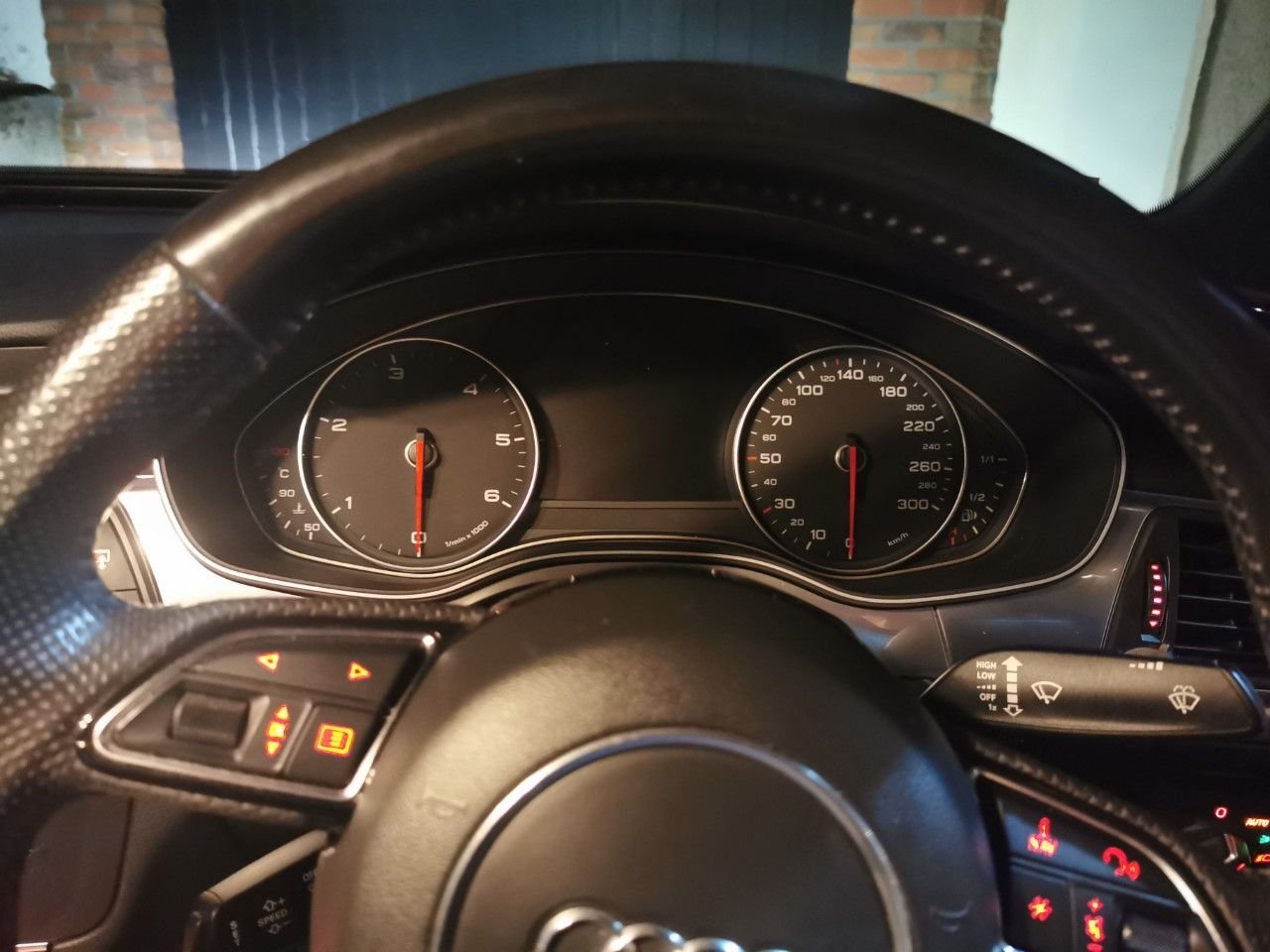 Instrument Cluster/Radio not working. AudiWorld Forums