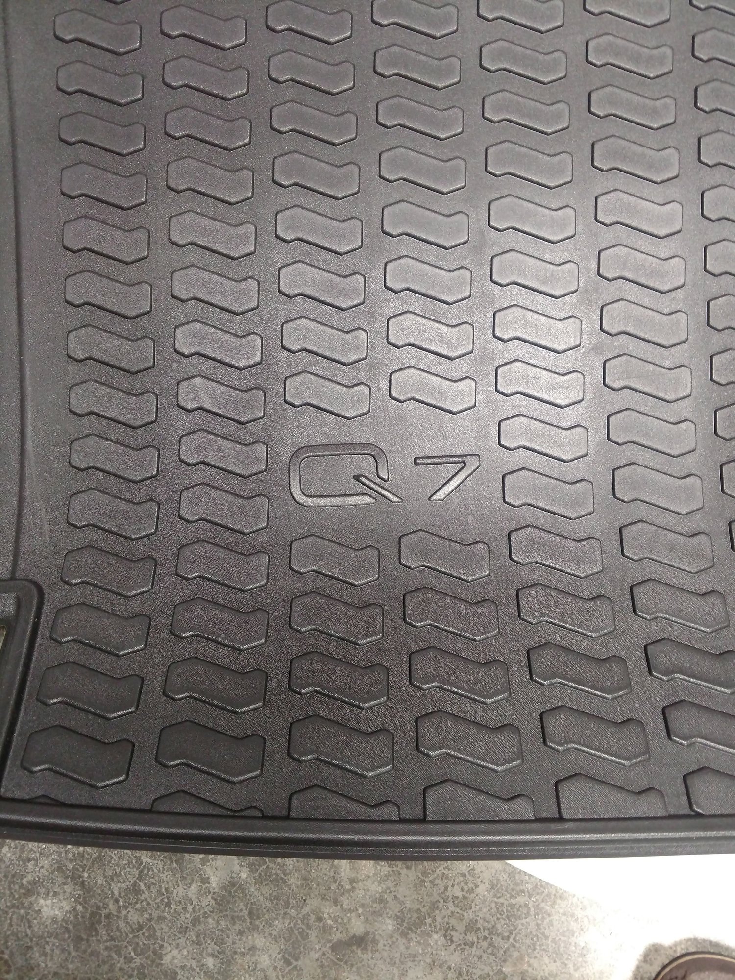 Audi Q7 2017 2018 OEM Rear Cargo Mat AudiWorld Forums