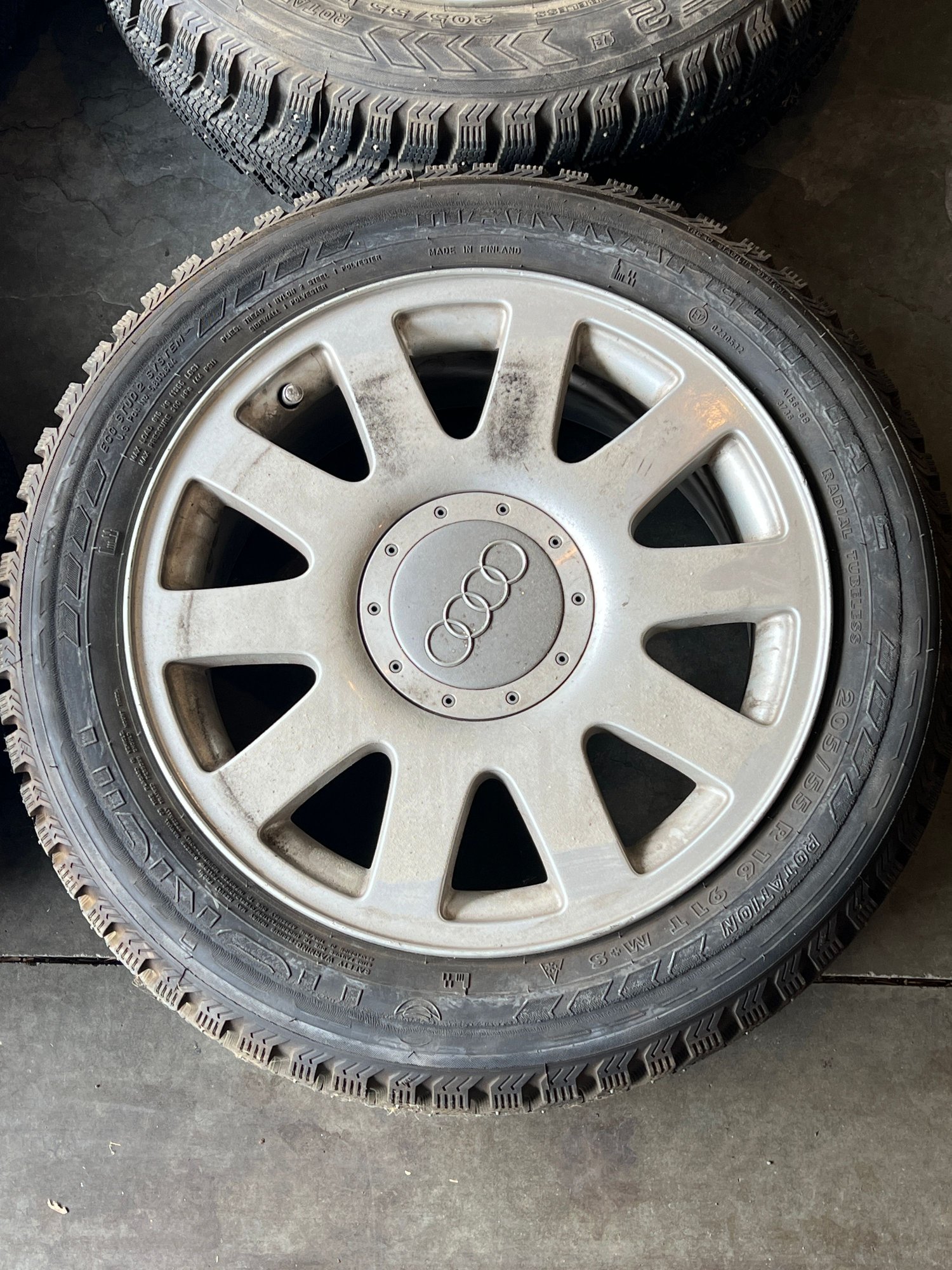 Wheels and Tires/Axles - 2001 Audi A4 A6 Factory Wheels (5) - 4A0601025P - Used - Black Diamond, WA 98010, United States