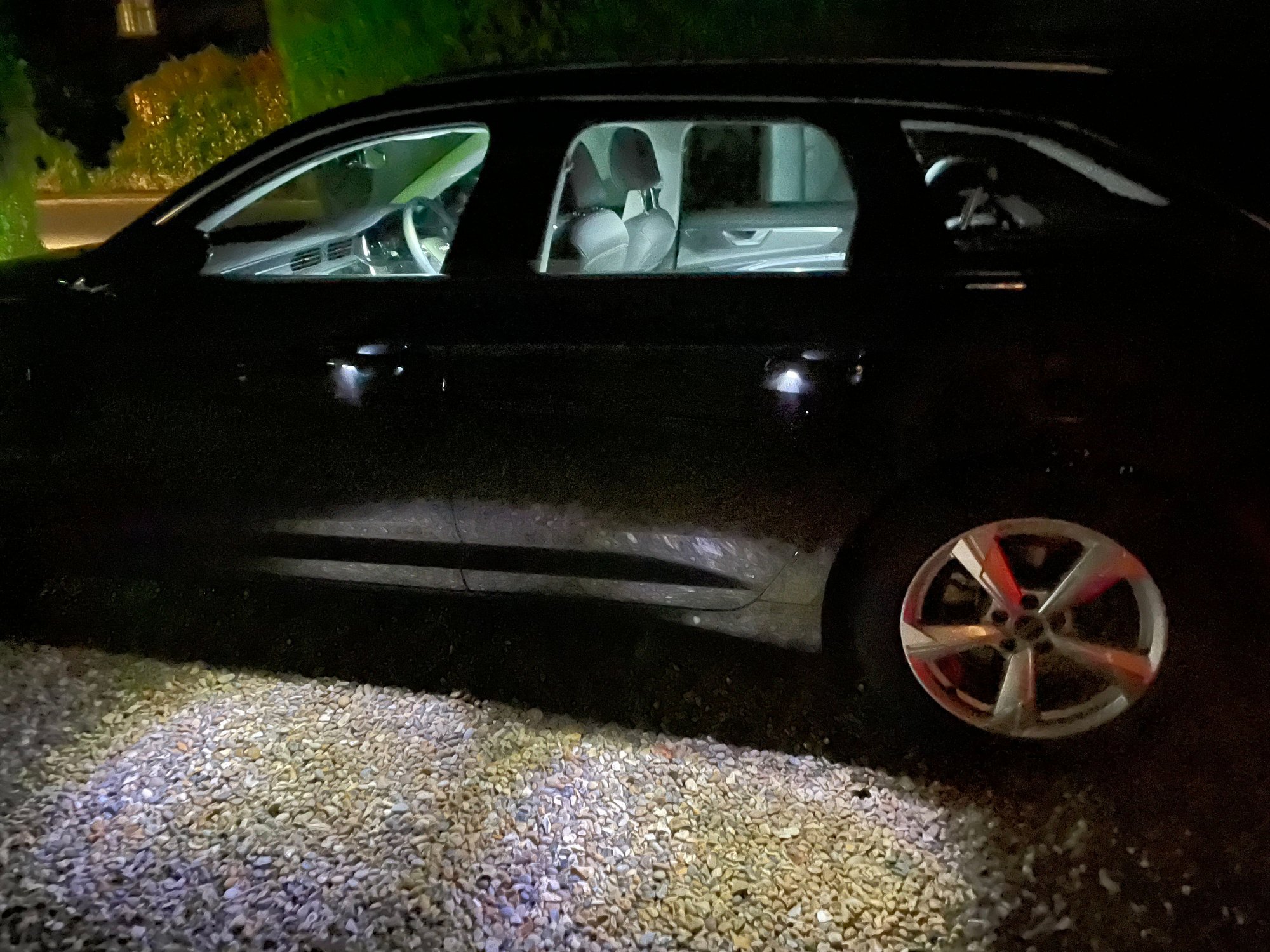 UK AUDI A6 AVANT 40 TFSI S Line [Tech Pack LED Interior Ambient