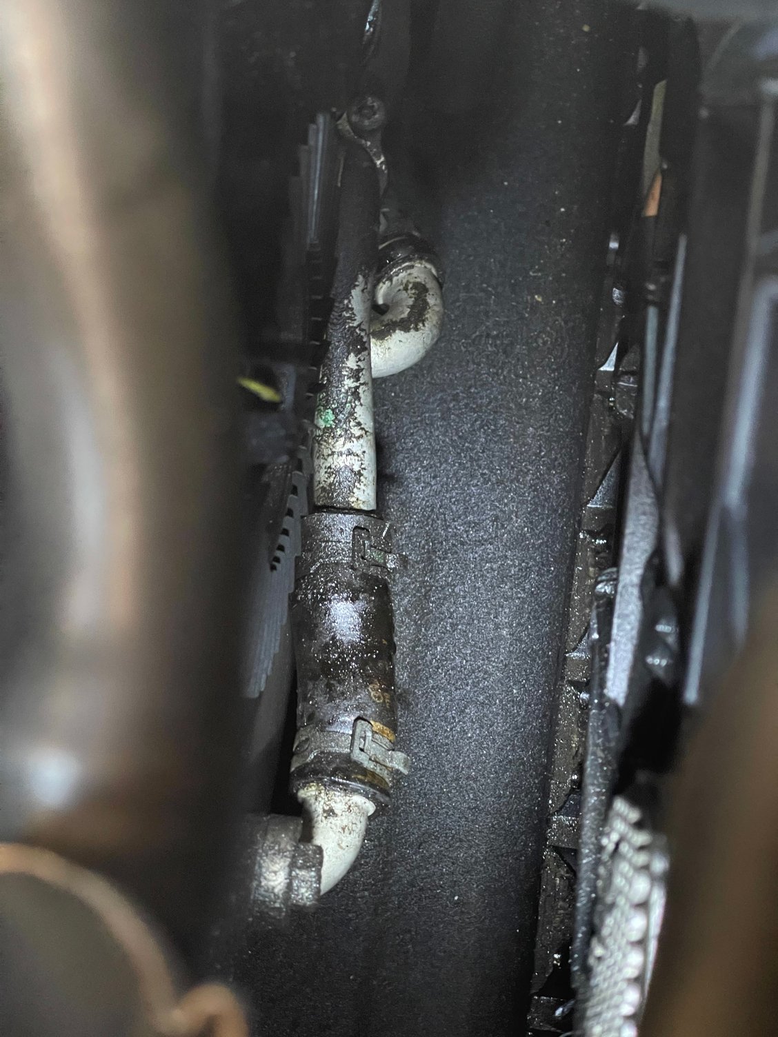 O2 Sensors Fuel Trim Faults LEAKING OIL NOW AudiWorld Forums