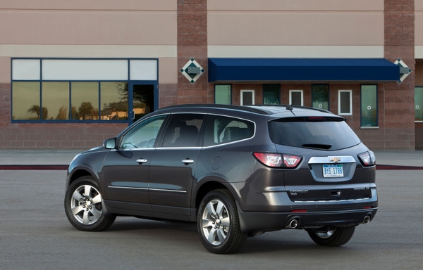 2016 Chevrolet Traverse Review Carsdirect