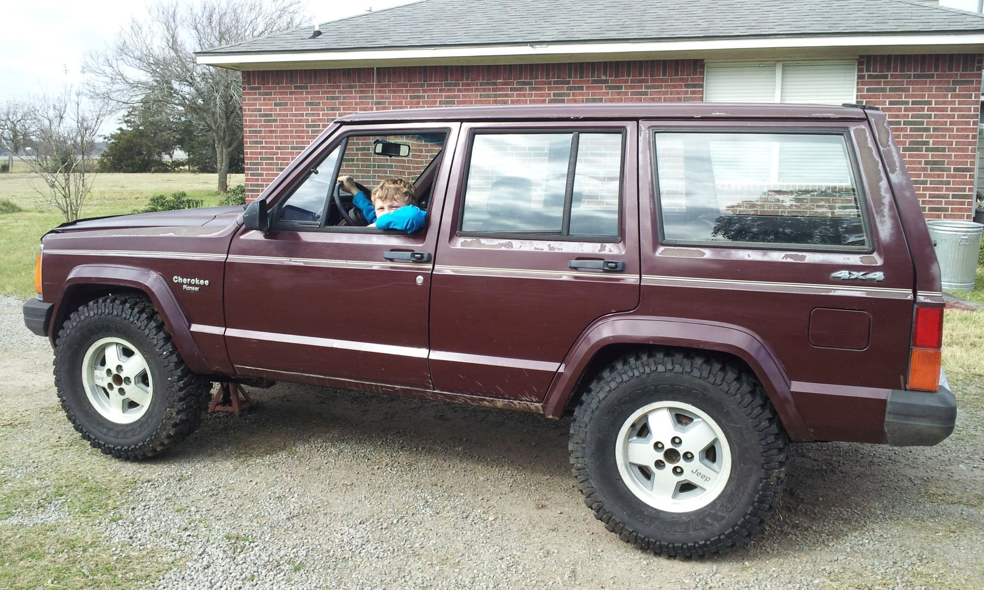 Biggest Tires On Stock Jeep Cherokee Xj