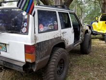 If you like that flag, check out www.foreverwave.com and get your own!