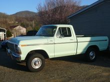 this is my 1979 F-150 300 6 cylinder 4wd with a granny 4 speed