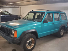 And big news as I finally found a teal XJ that wasn't rusted out. Naturally the wife and I snagged it. 