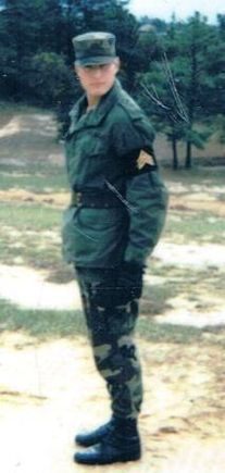 Worn some uniforms.  Military - self, sibs, parents/their sibs, all branches. Sgt detective; fed, other LE., SAR ICS
