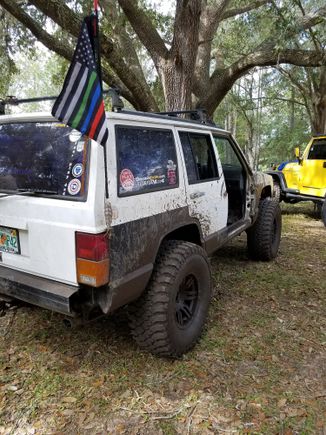 If you like that flag, check out www.foreverwave.com and get your own!